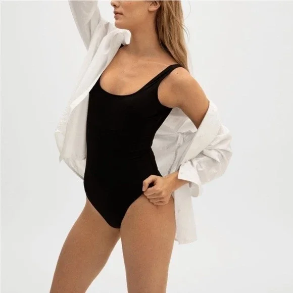 NWT Everlane The Square-Neck One-Piece Small - Picture 4 of 7
